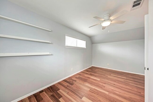 Building Photo - 1209 Arden Dr