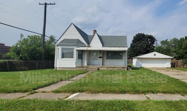 Primary Photo - 555 Wesbrook St