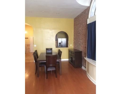 Building Photo - 100 Captains Row