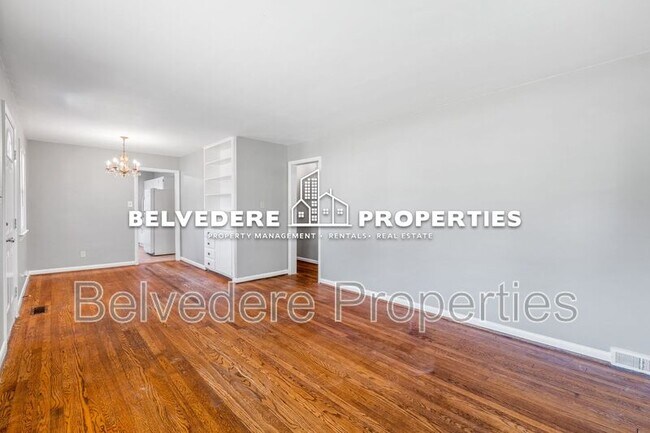 Building Photo - 504 Rosebriar Ct