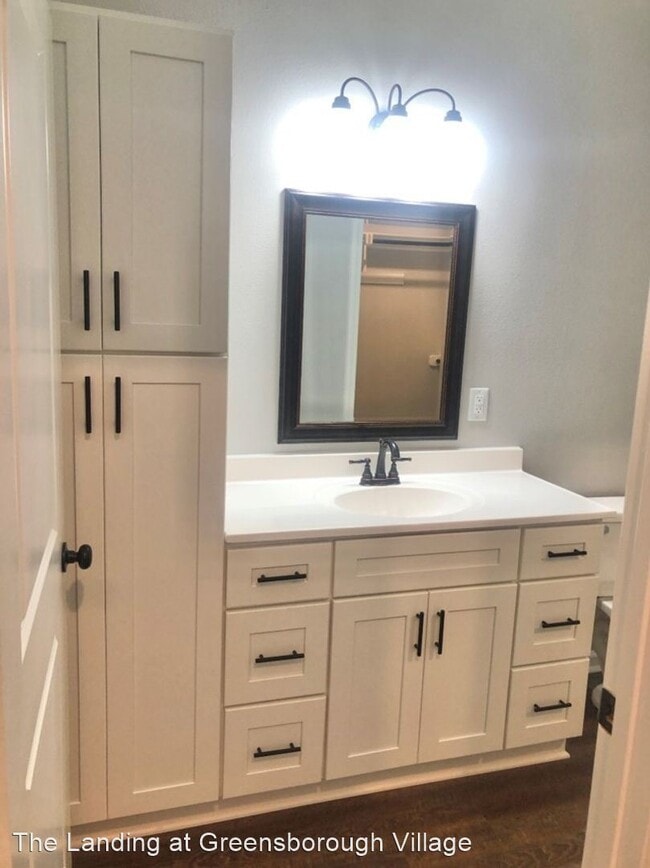 Building Photo - 3101 Carnaby St