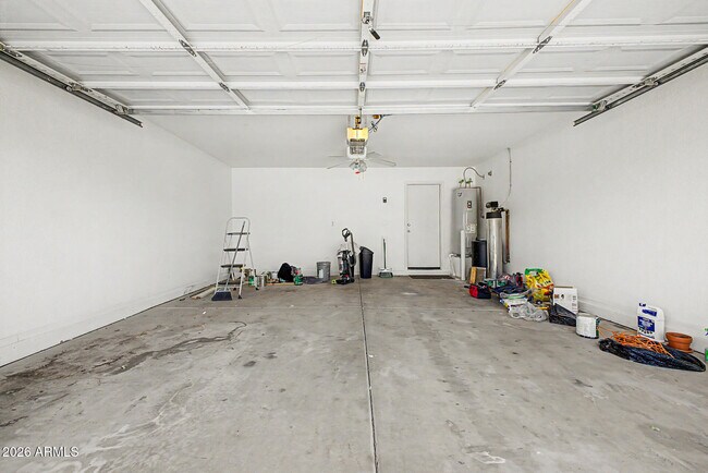 Building Photo - 8151 W Tonto Ln