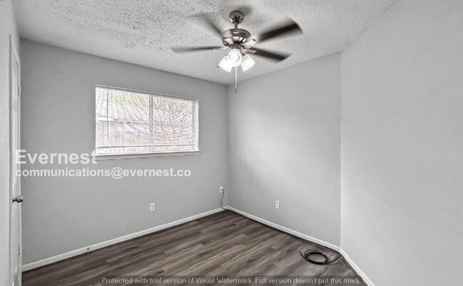 Building Photo - 8515 Lazy Brook Ln