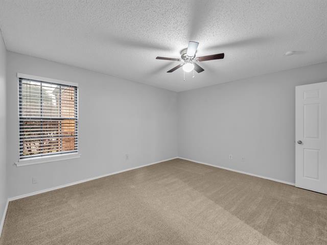 Building Photo - 2806 Harvest Lake Dr