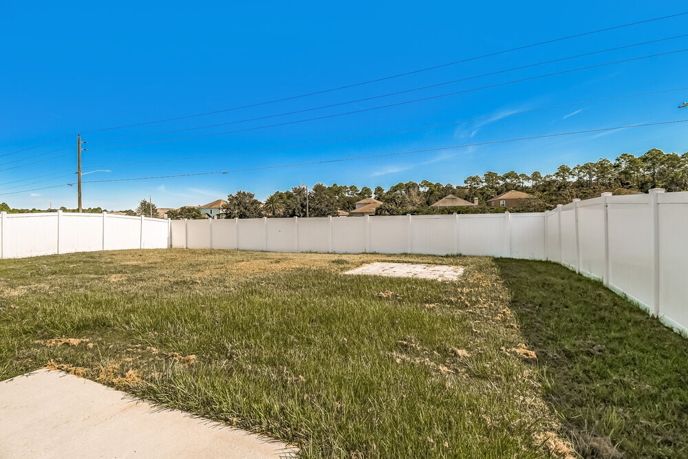 Building Photo - 95339 Mistwood Ct