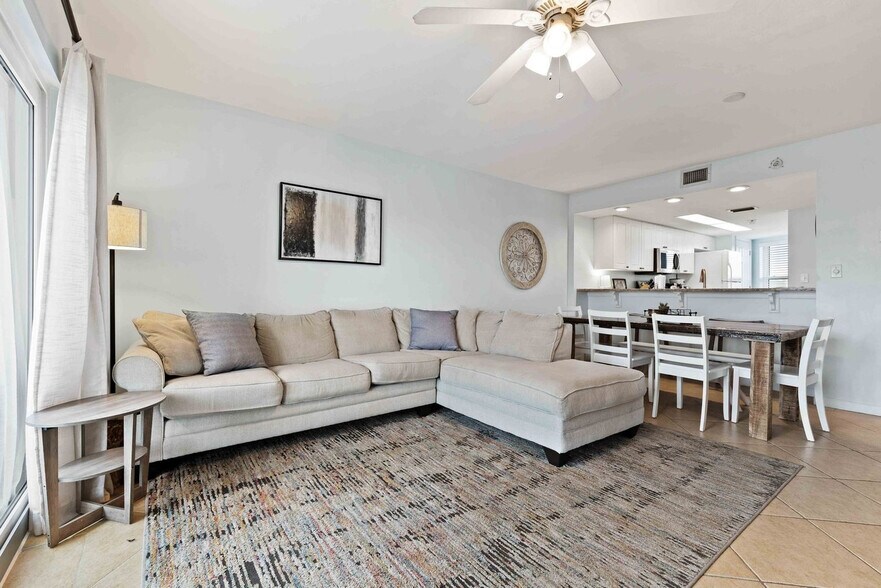 Building Photo - 928 Whelk Ct