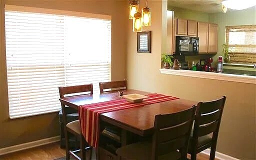 Building Photo - 2118 Erin Lane