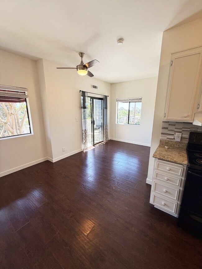 Building Photo - Charming Studio in Prime North Park Locati...