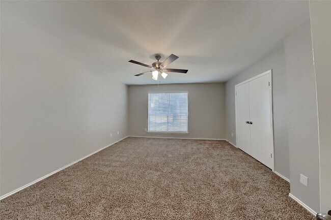 Building Photo - 16819 Kettle Creek Dr