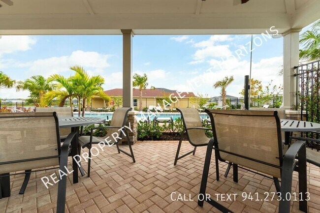 Building Photo - 2632 89th St Cir E