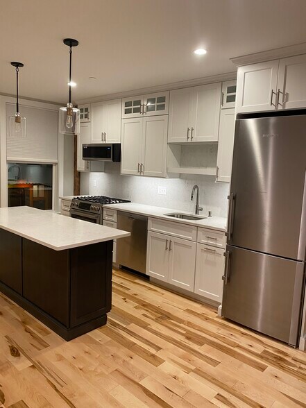 Building Photo - 45 Market St