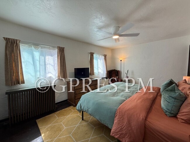 Building Photo - Classic Lawrenceville Row House – Walkable...