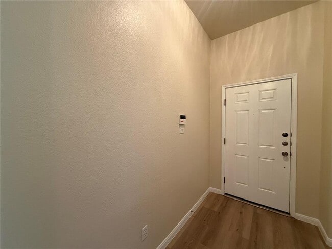 Building Photo - 125 Ashwood S