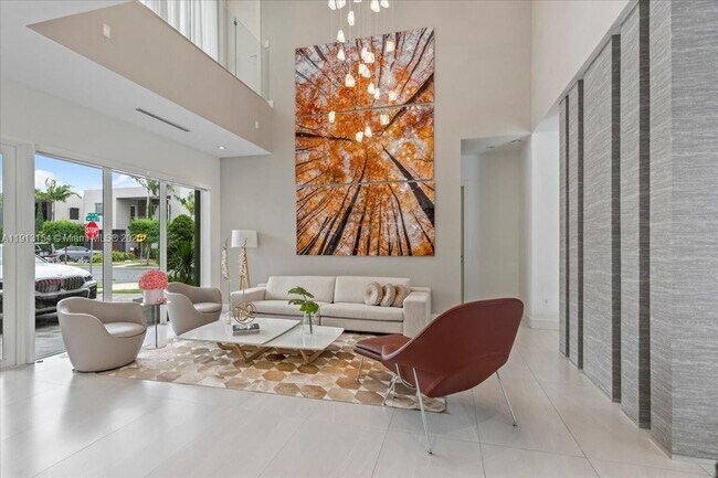 Building Photo - 7440 NW 100th Ct