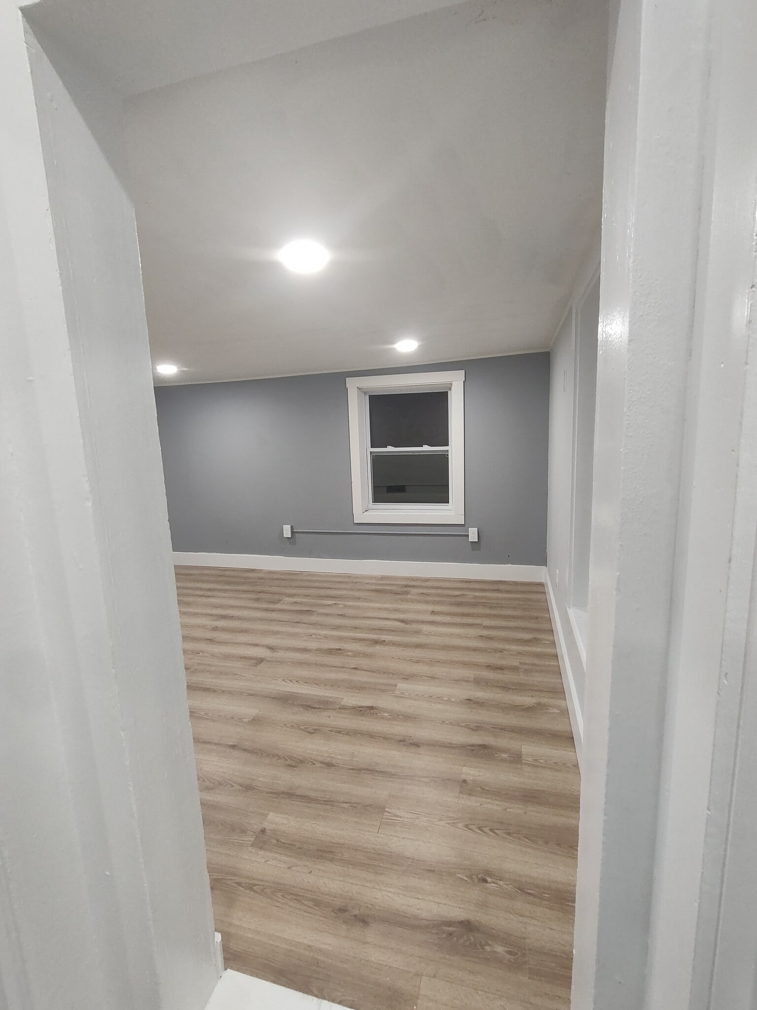 Building Photo - 142 High St