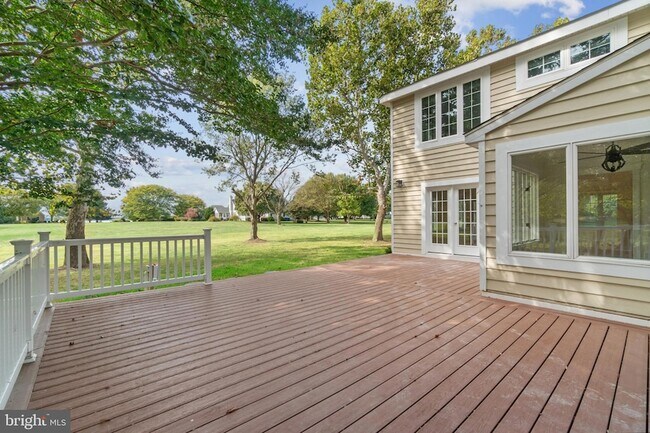 Building Photo - 2906 Cox Neck Rd E