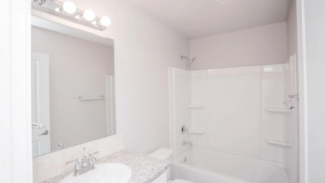 Building Photo - 13806 Uvalde Ave