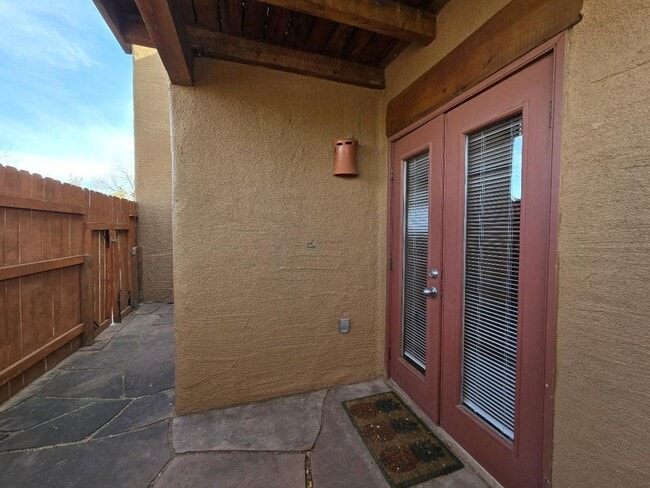 Building Photo - 2600 W Zia Rd