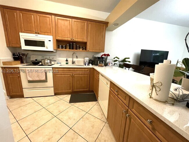 Building Photo - 12738 SW 49th Dr