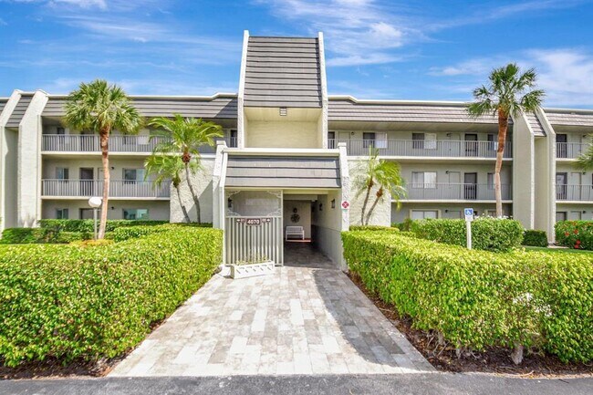 Building Photo - 4070 Tivoli Ct