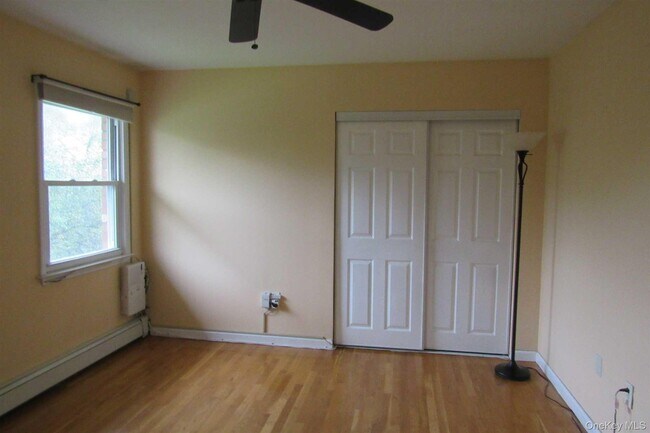 Building Photo - 34 Alpine Dr