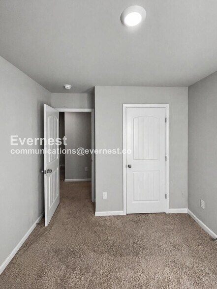 Building Photo - 4152 Grapevine Loop