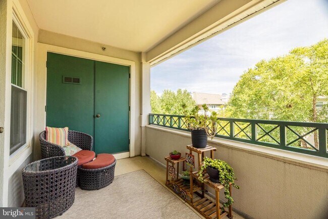 Building Photo - 12012 Taliesin Pl