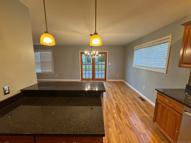 Building Photo - 59 Gilbert Ln