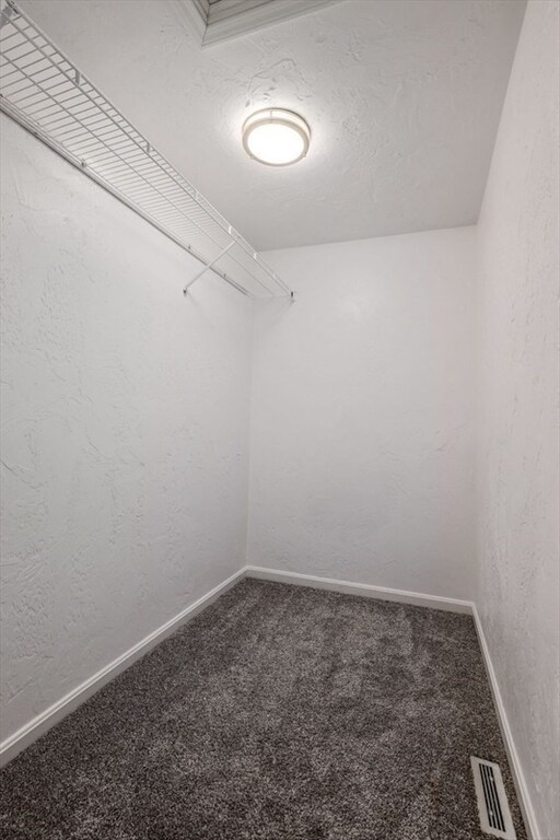 Building Photo - 78 Pointe Rok Dr