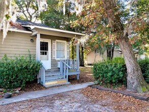 Building Photo - Conway - 1 Bedroom / 1 Bathroom Apartment