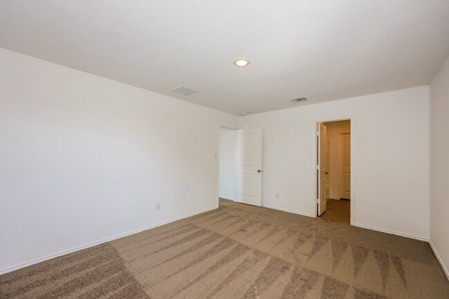 Building Photo - 10218 Ickham Mill Ct, San Antonio, TX
