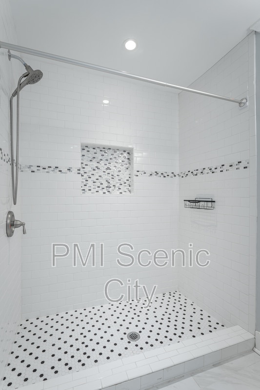 Building Photo - 3813 Pennsylvania Ave