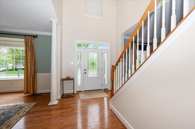 Building Photo - Short Term / Corporate Rental Available