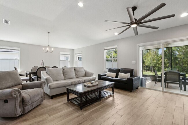 Building Photo - Home for rent