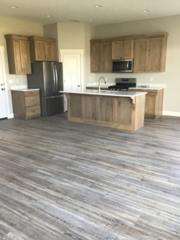 Building Photo - 209 Huntington St