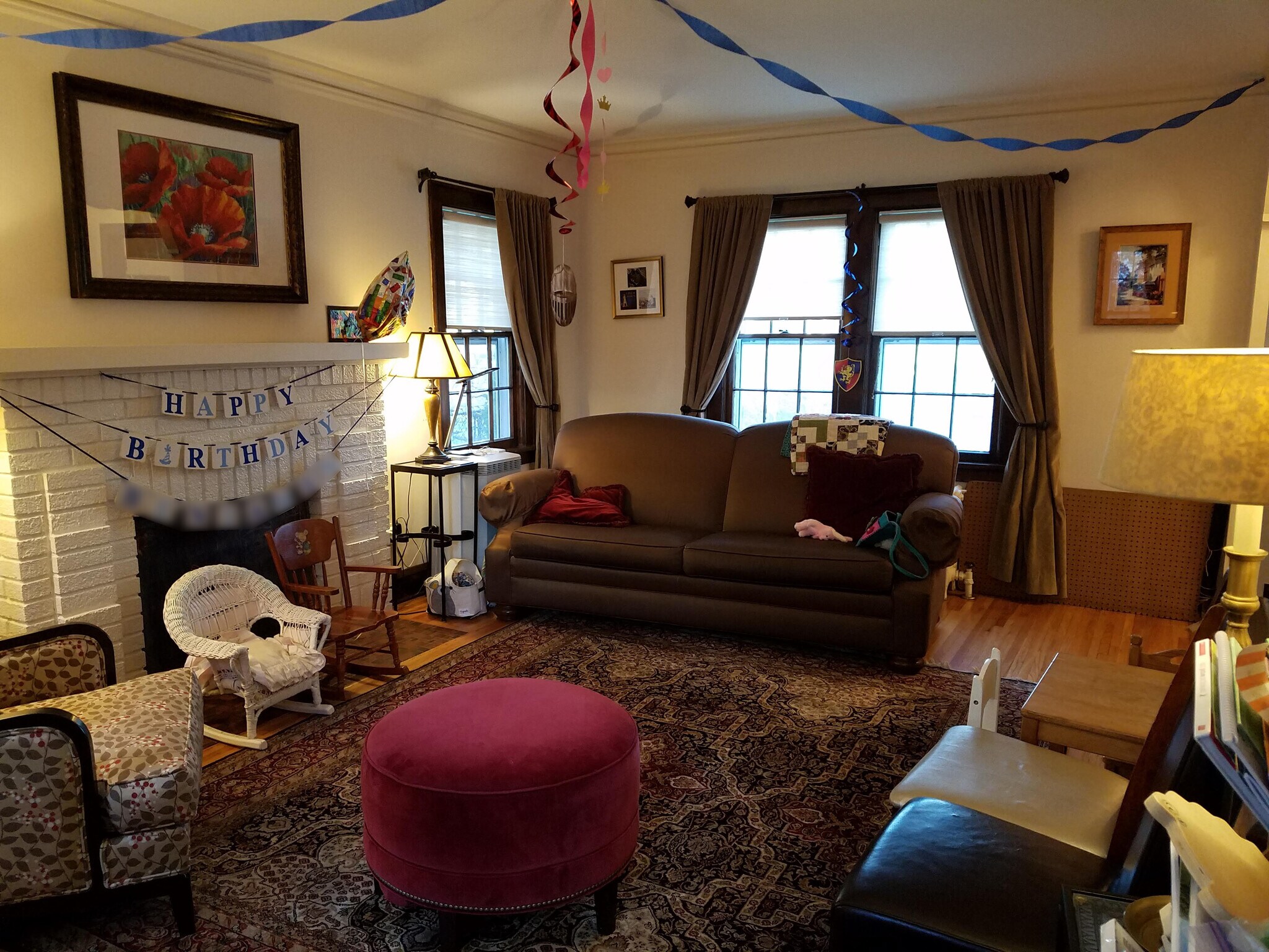 Living room - 1347 W Highland Pkwy