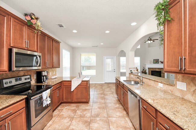 Building Photo - 8627 Sweet Pasture Dr