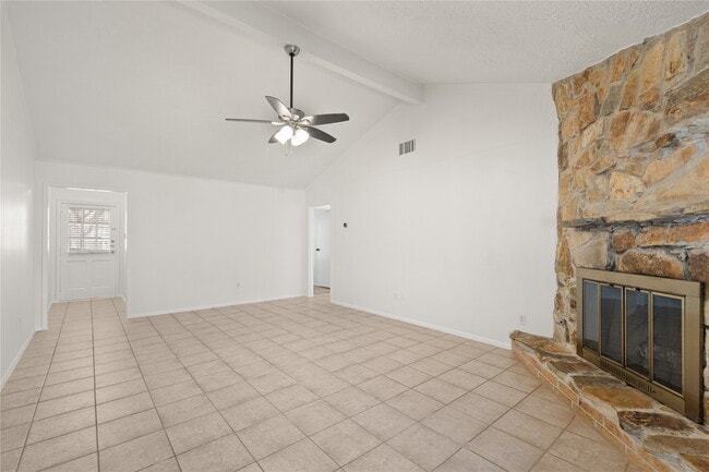 Building Photo - 2213 Baylor Dr