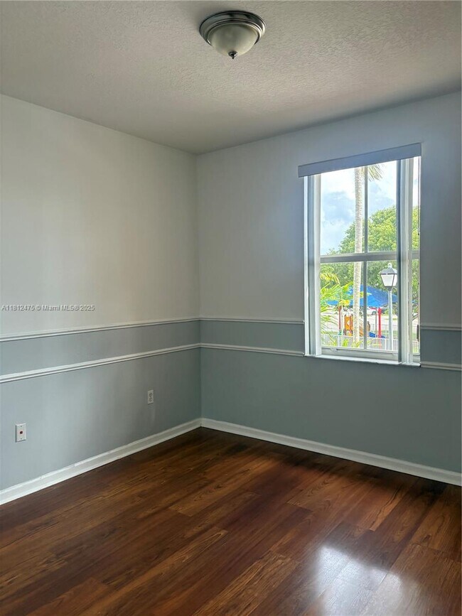 Building Photo - 174 Riverwalk Cir