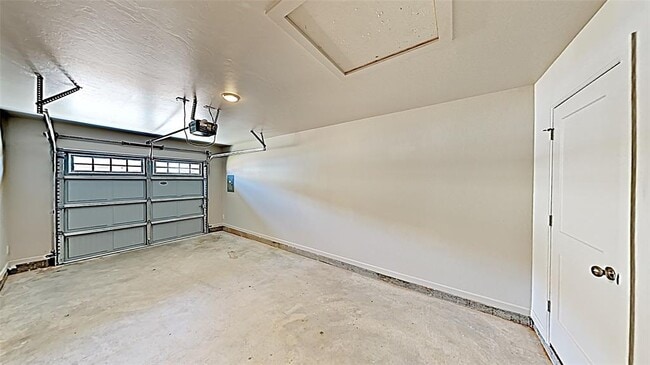 Building Photo - 11527 Keystone Cir