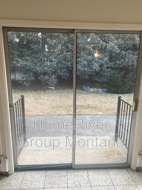 Building Photo - 1808 27th Ave