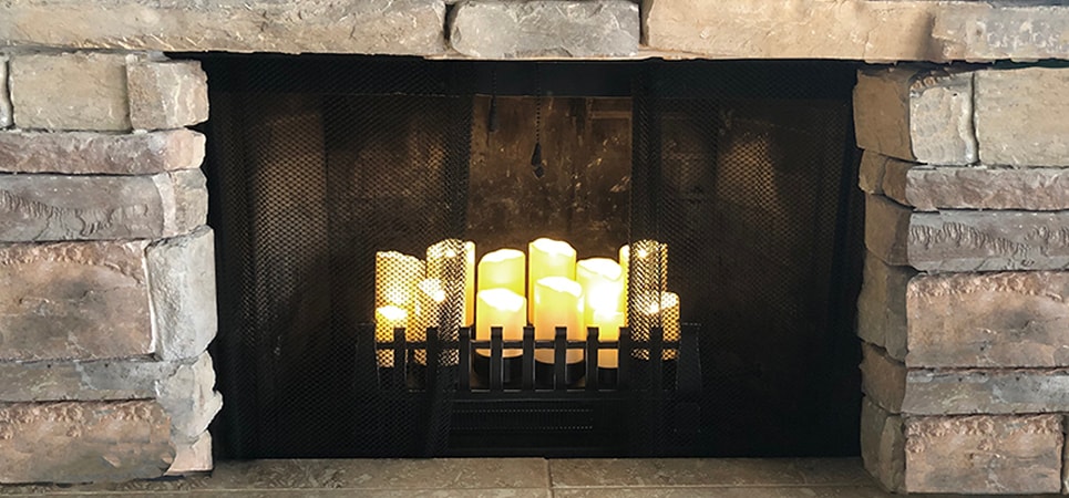 This romantic set of electric candles in the fireplace can be used with or without the heat function - 8710 Park Ln
