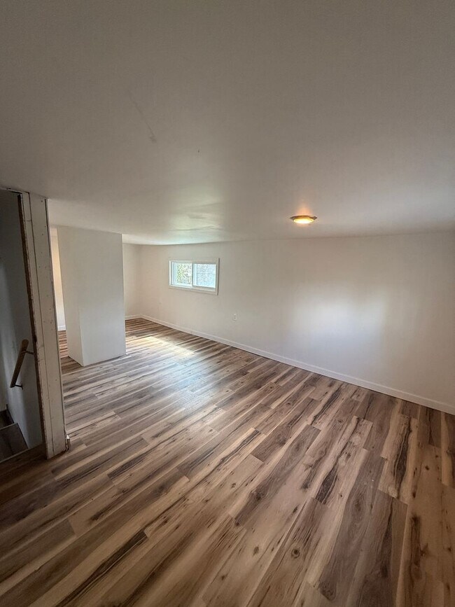 Building Photo - **4 Bedroom Home for Rent – Fully Renovated in Trinity School District – $2,200/month**