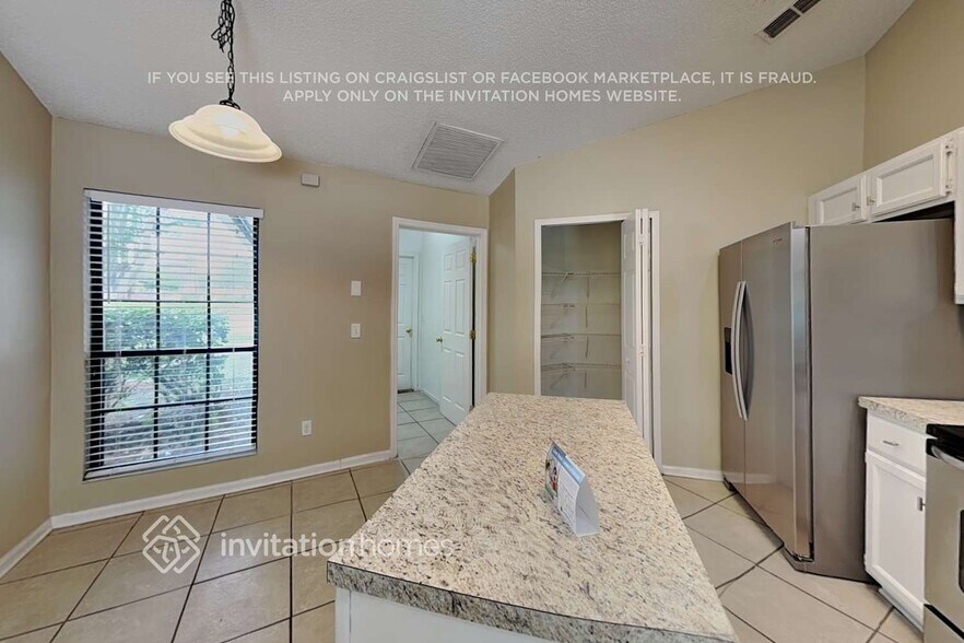 Building Photo - 8182 Rocky Creek Dr