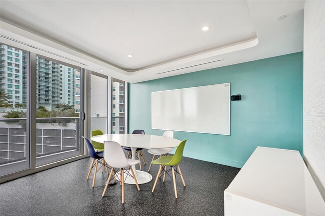 Building Photo - 488 NE 18th St