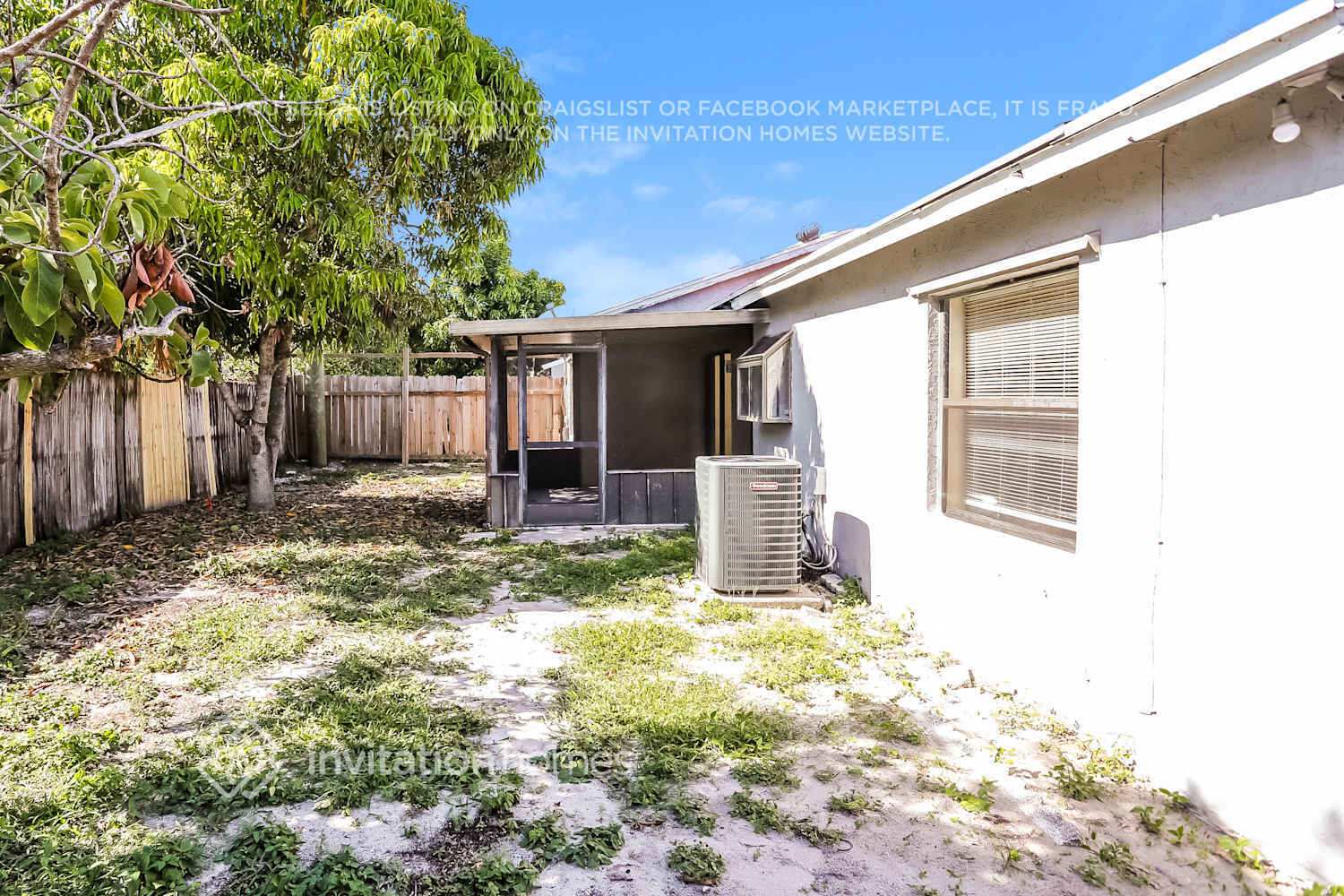 Building Photo - 5926 Ithaca Cir W
