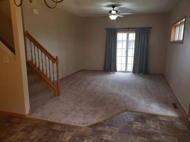 Building Photo - 9473 Eagle Nest Ln