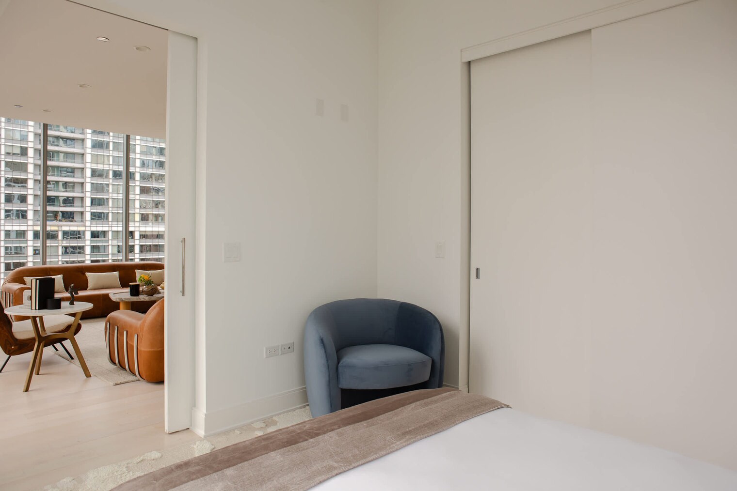 Building Photo - 60 E Randolph St