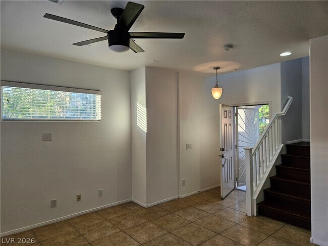 Building Photo - 7349 Trialside Park Ct