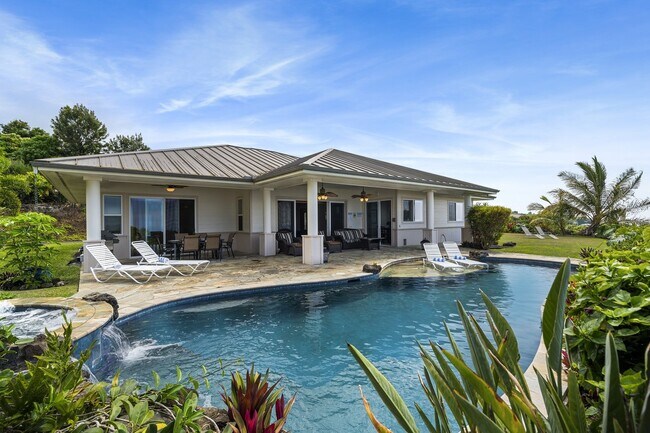 Building Photo - Luxurious Oceanview Getaway w/Private Pool...